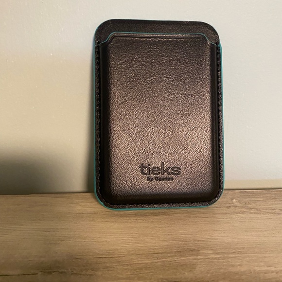 NEW Tieks Leather Black Magsafe Card Holder Advent Calendar - Picture 2 of 4